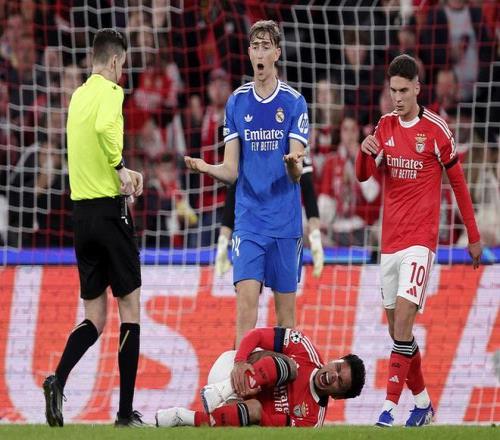 若台海冲突,升级,解放军击沉,JBO竞博官网,JBO竞博品牌,JBO竞博精彩,JBO竞博娱乐